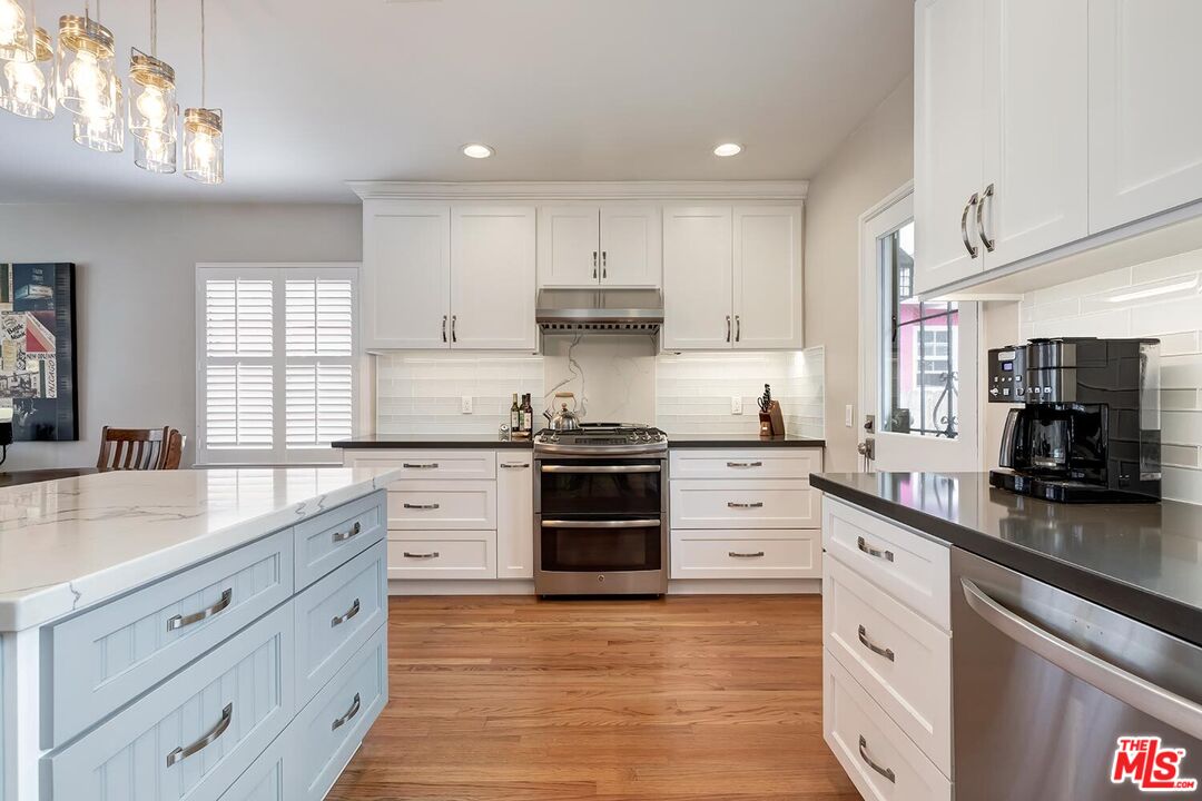 4082 Sawtelle Blvd