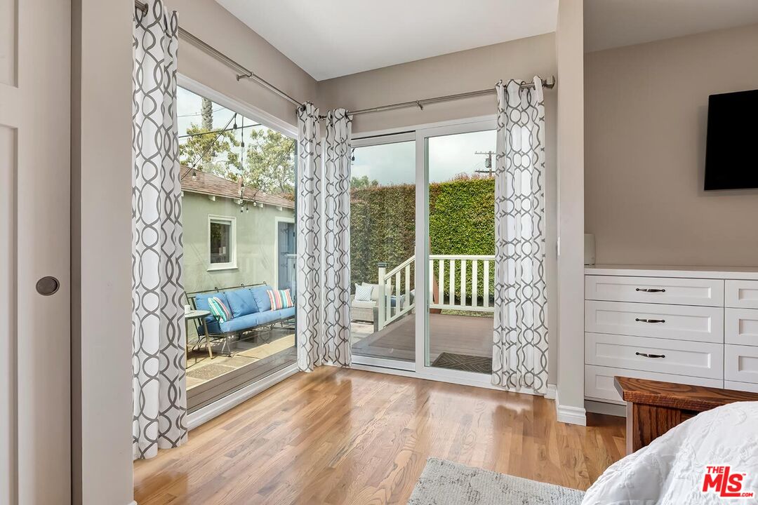 4082 Sawtelle Blvd