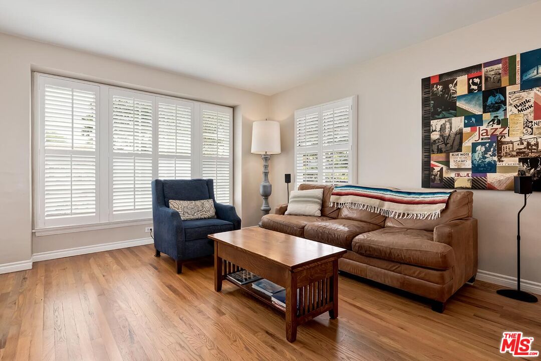 4082 Sawtelle Blvd
