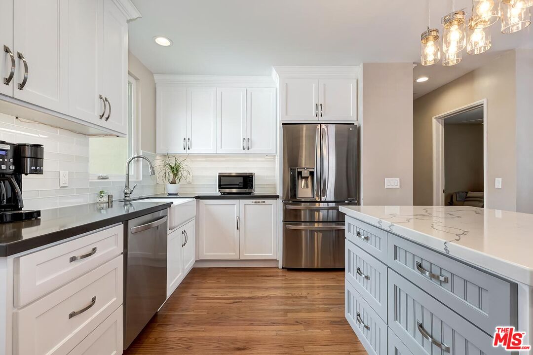 4082 Sawtelle Blvd