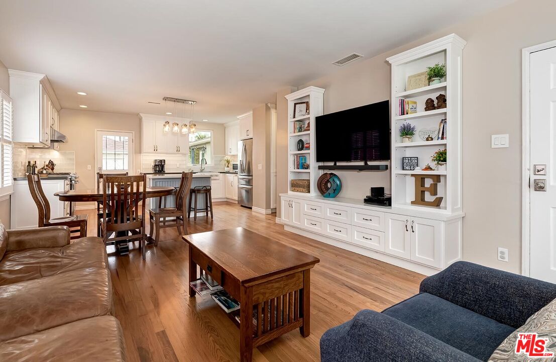 4082 Sawtelle Blvd