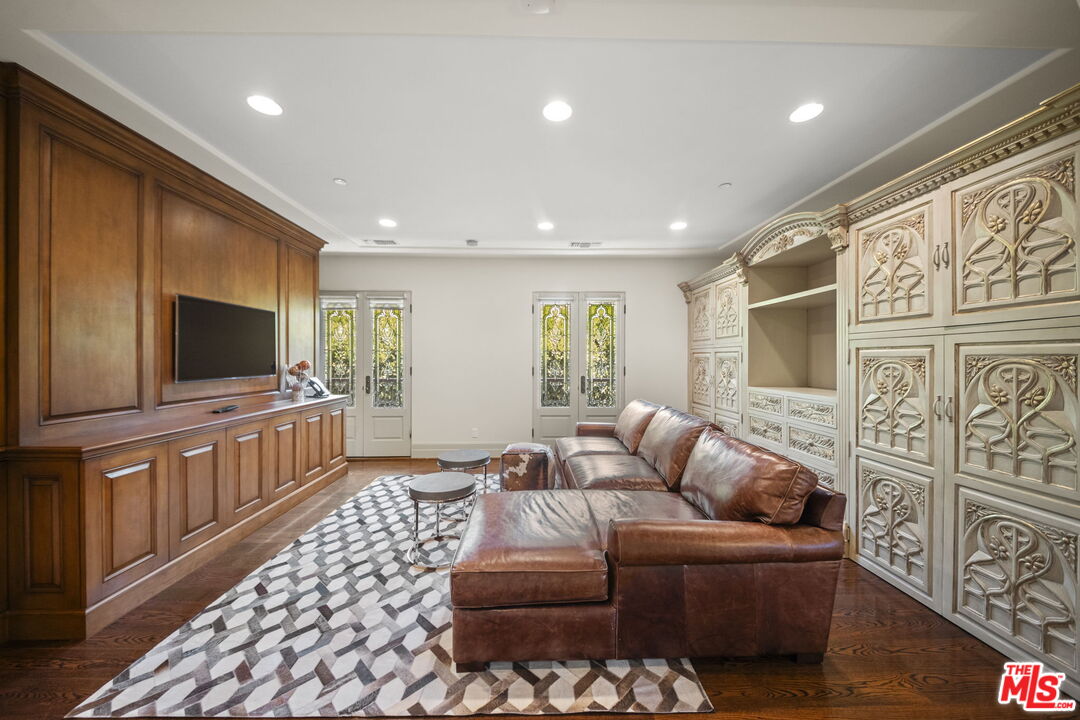 1008 Lexington Rd