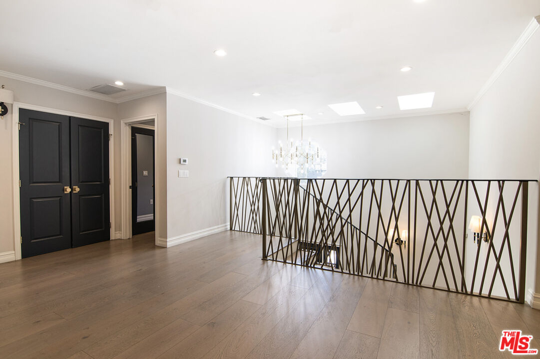 1942 Preuss Rd