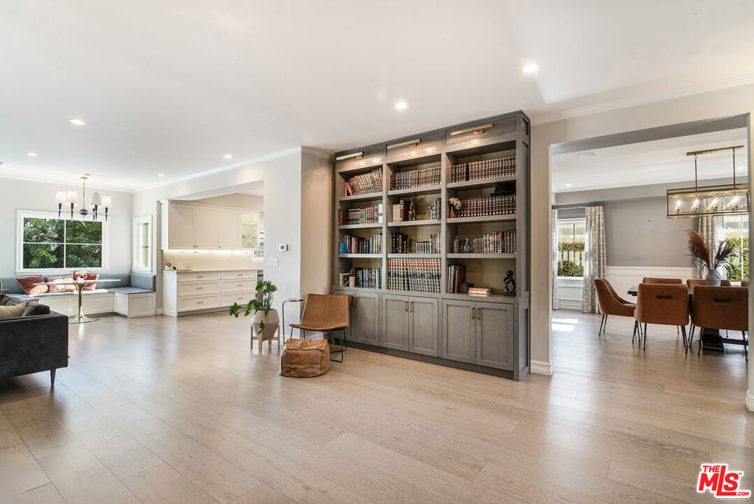 1942 Preuss Rd