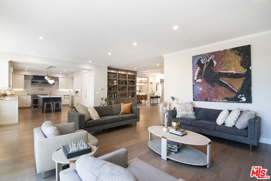 1942 Preuss Rd