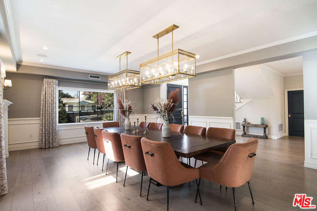 1942 Preuss Rd