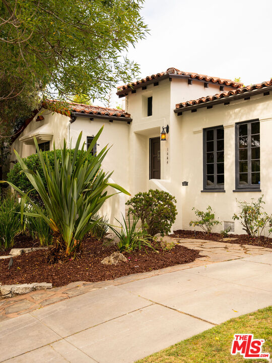 1444 S Sierra Bonita Ave