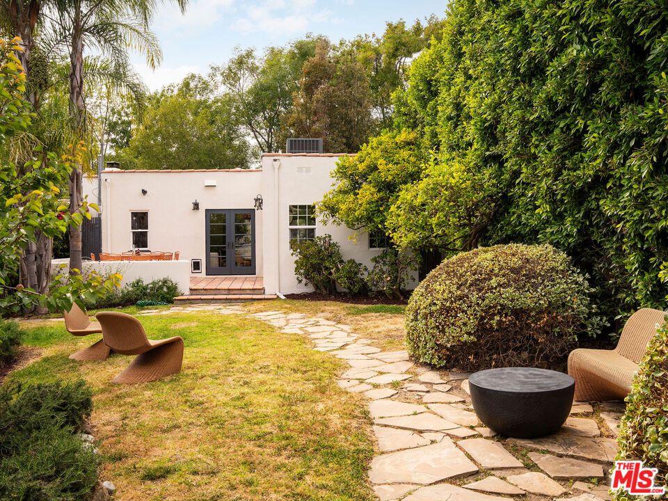 1444 S Sierra Bonita Ave