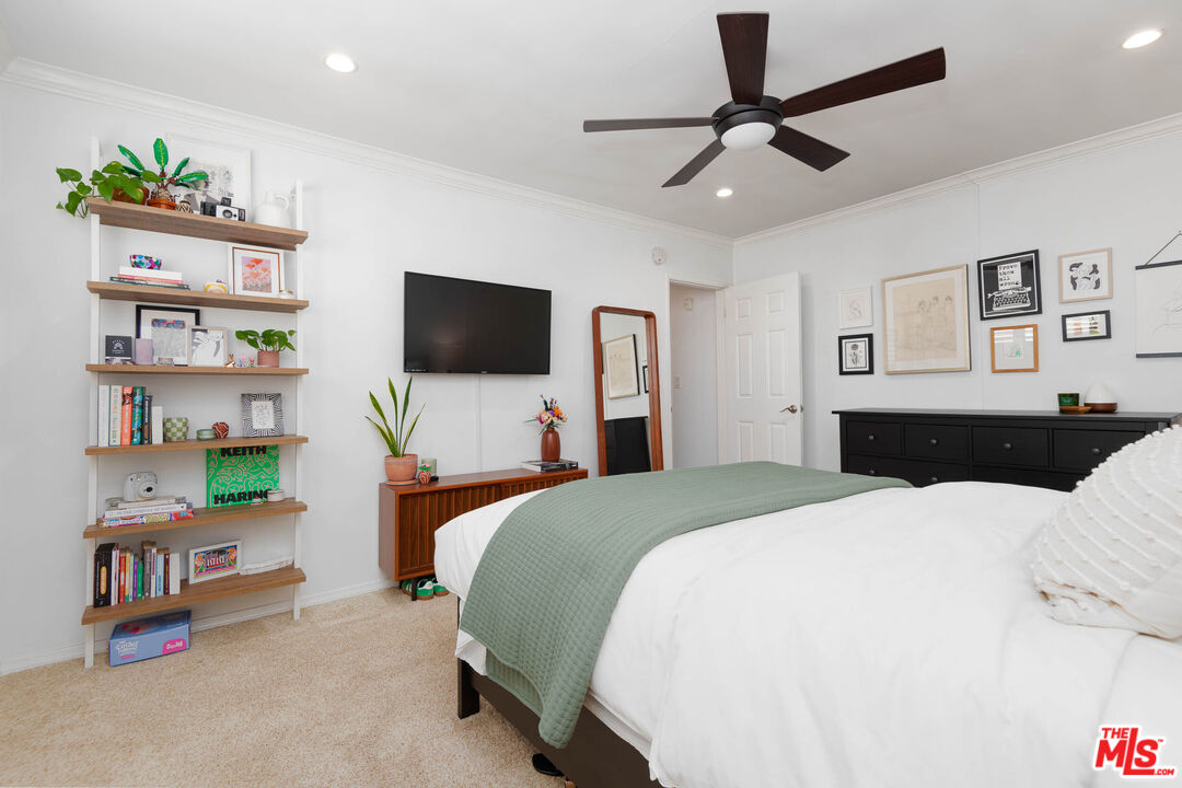 1328 18th St Unit: 4
