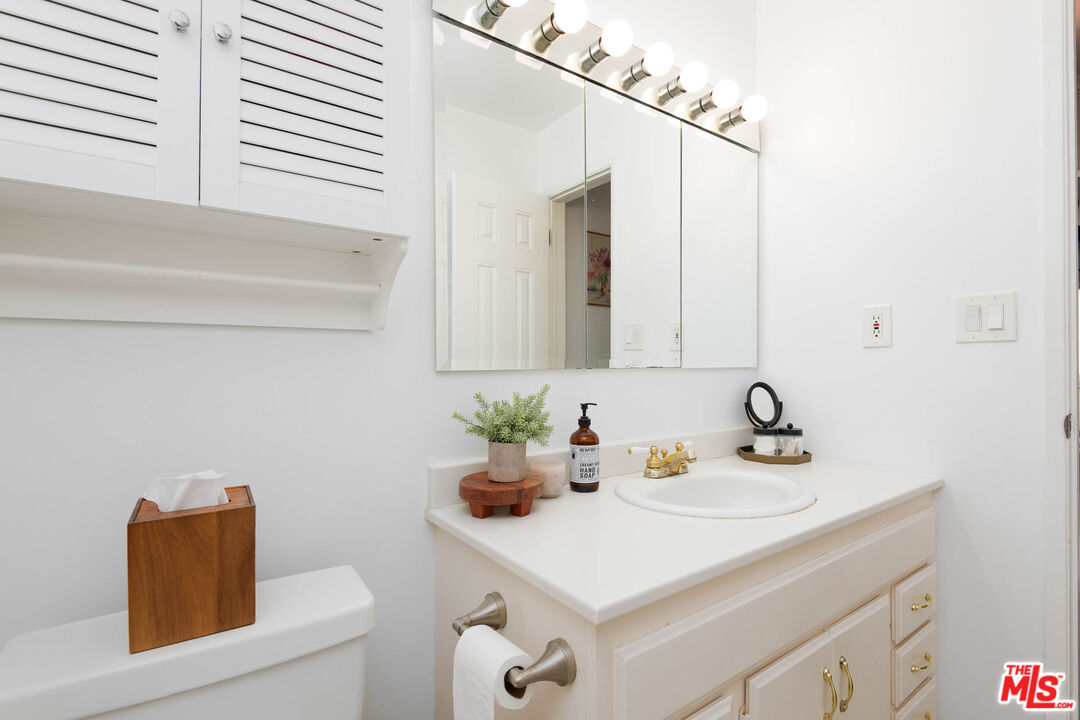 1328 18th St Unit: 4