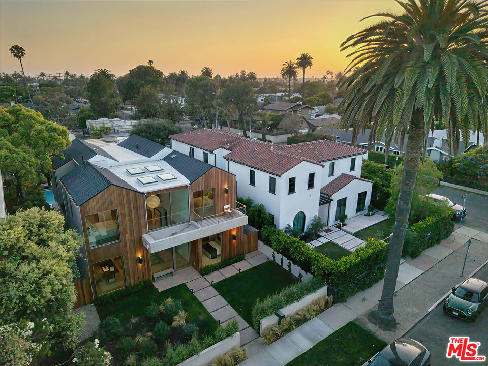 2307 Louella Ave