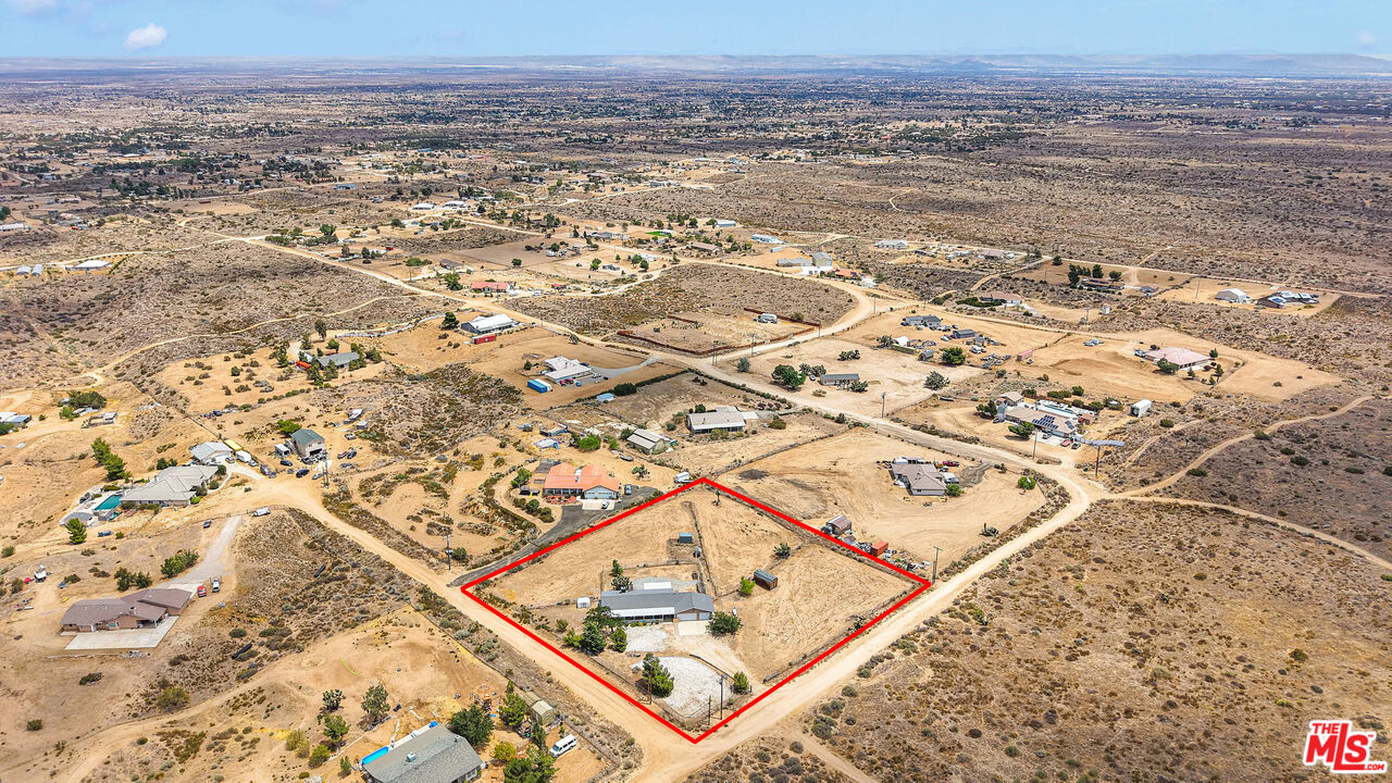 8125 Centola Rd