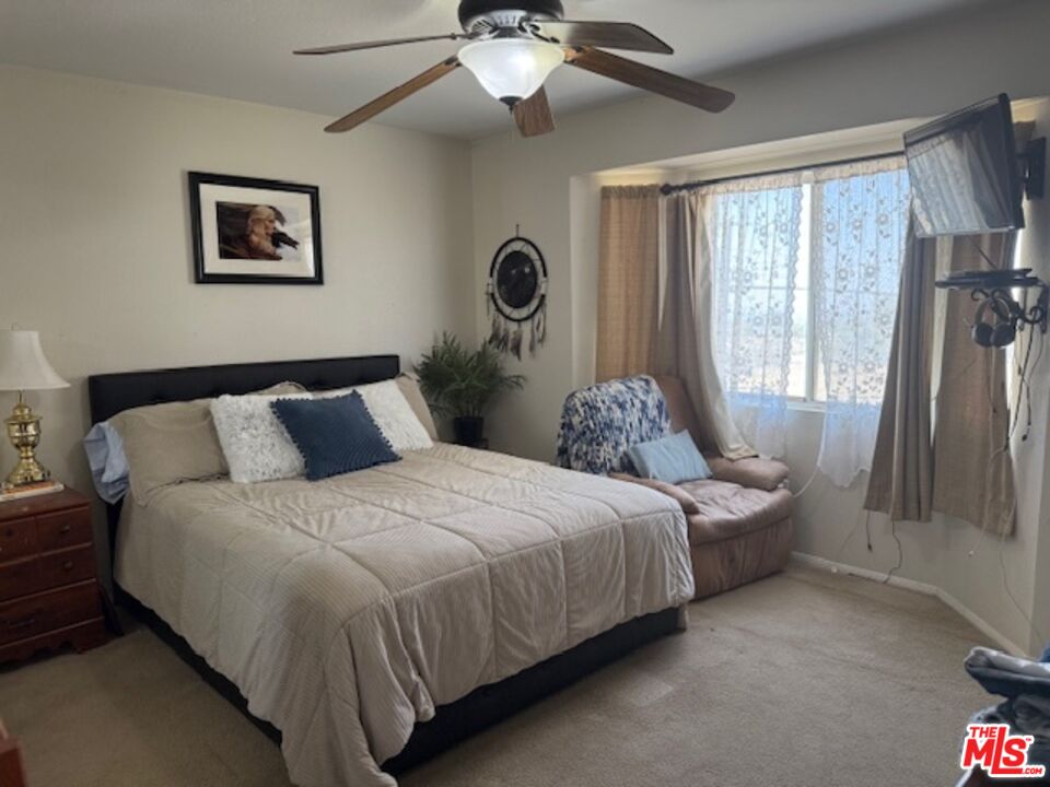 8125 Centola Rd