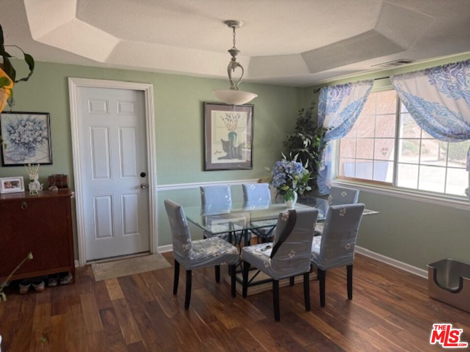 8125 Centola Rd
