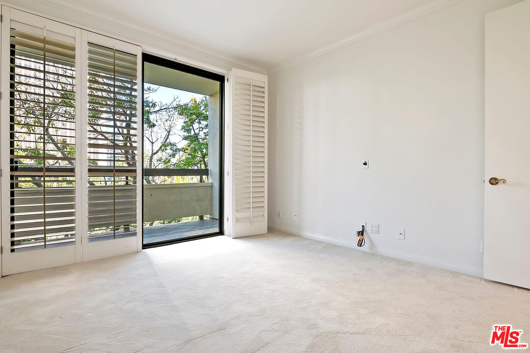 2132 Century Park Ln Unit: 304