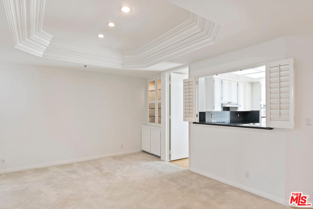 2132 Century Park Ln Unit: 304