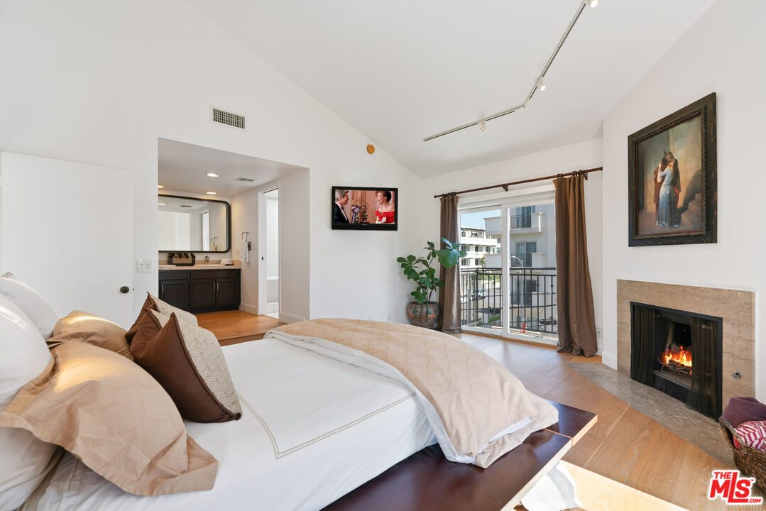 1103 S Westgate Ave Unit: 3