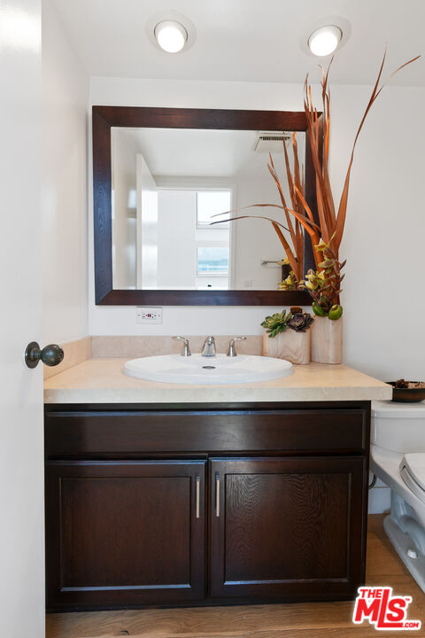 1103 S Westgate Ave Unit: 3