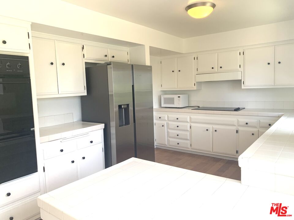 2318 Cheryl Pl