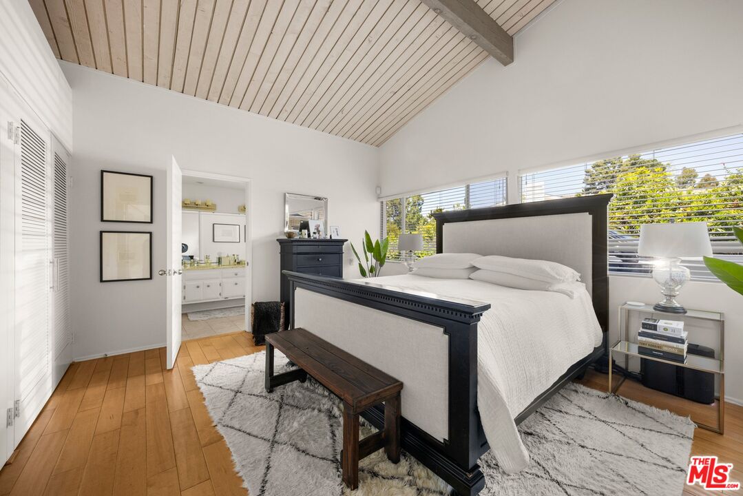 2318 Cheryl Pl