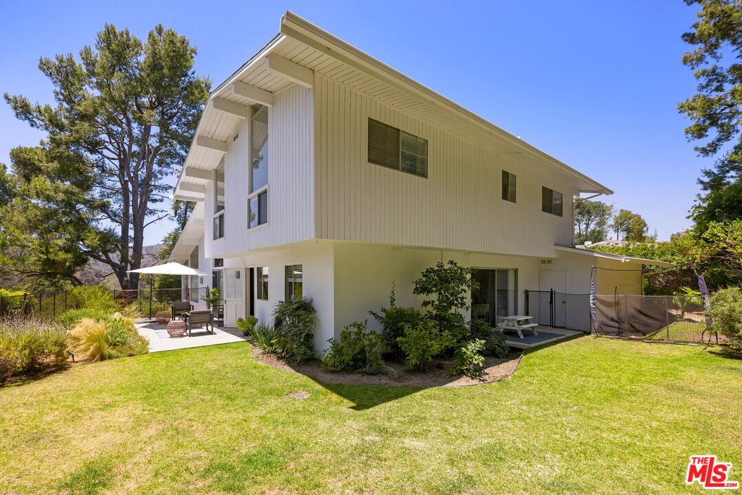 2318 Cheryl Pl