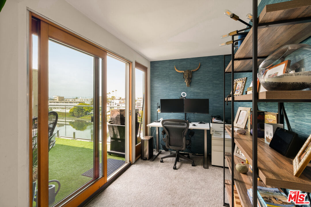 6400 Pacific Ave Unit: 309