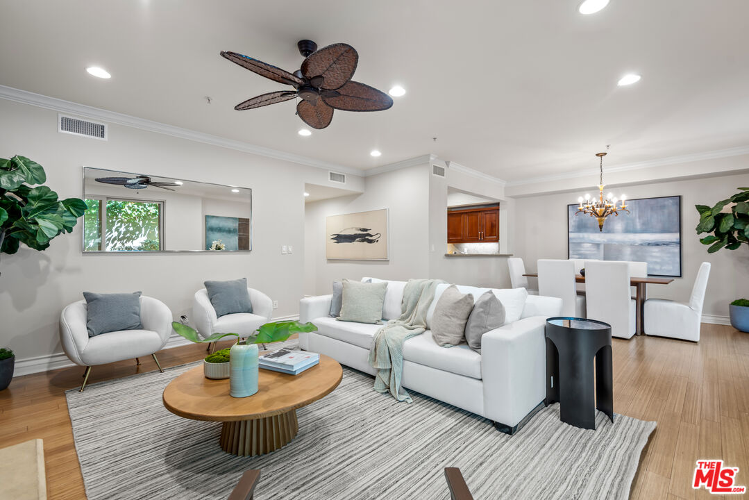 1551 Manning Ave Unit: 101