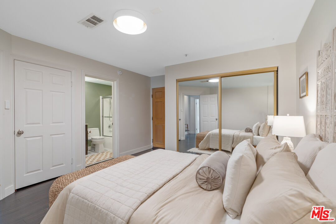 3743 S Canfield Ave Unit: 303