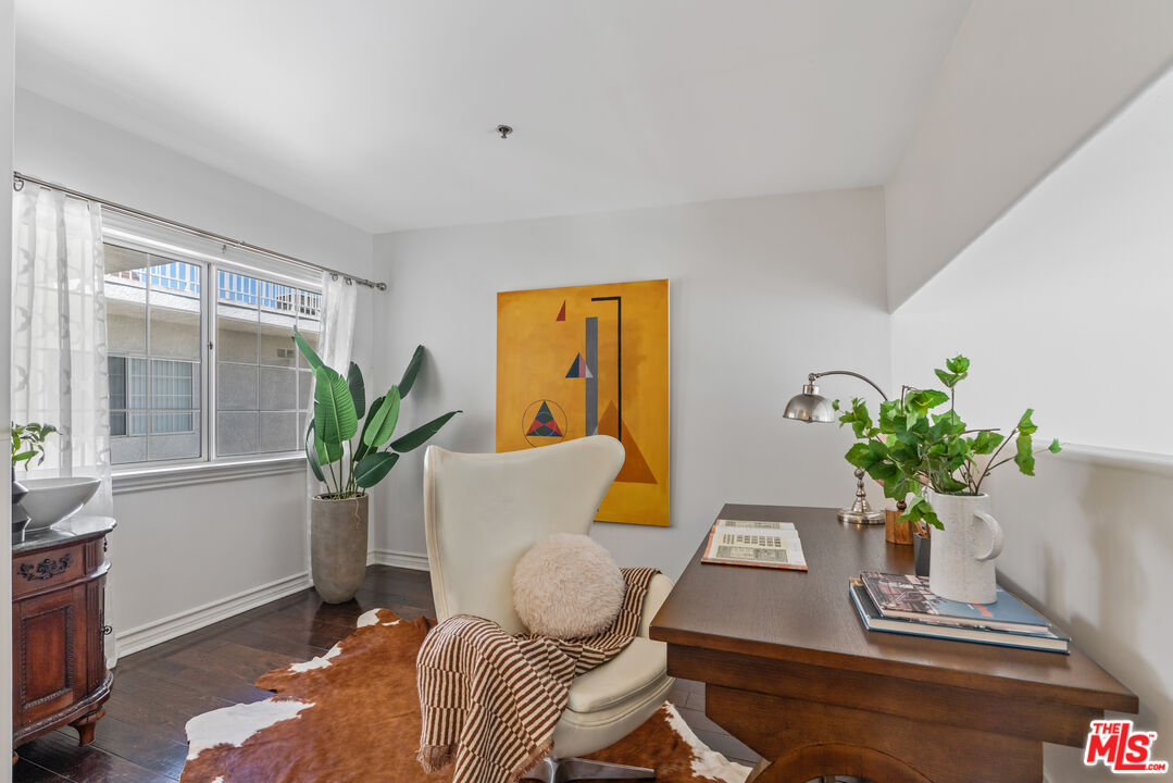 3743 S Canfield Ave Unit: 303