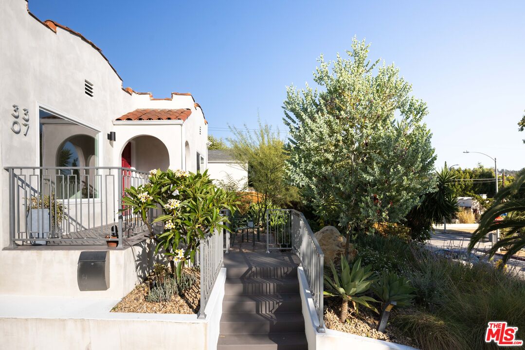 3307 Madera Ave