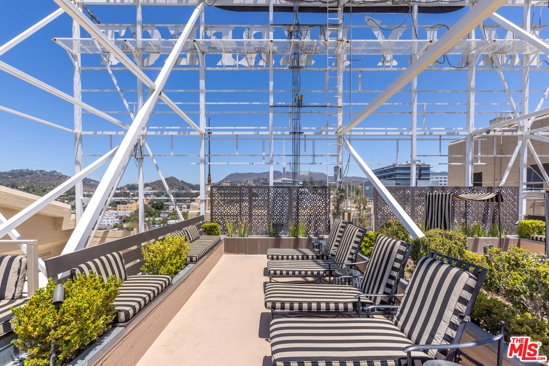 6253 Hollywood Blvd Unit: 501