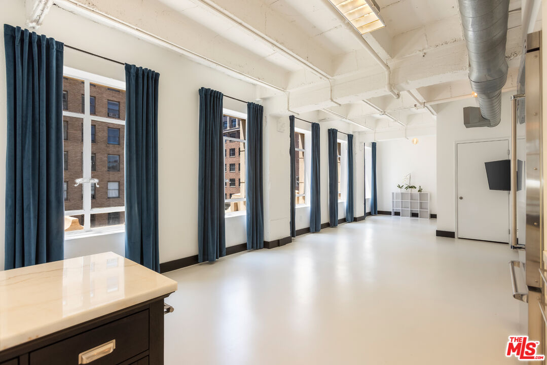 6253 Hollywood Blvd Unit: 501