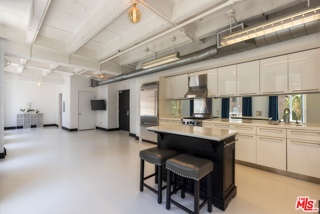 6253 Hollywood Blvd Unit: 501