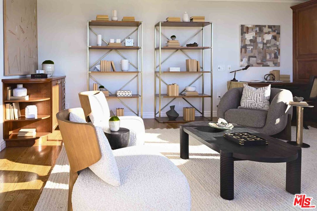 865 Comstock Ave Unit: PHD