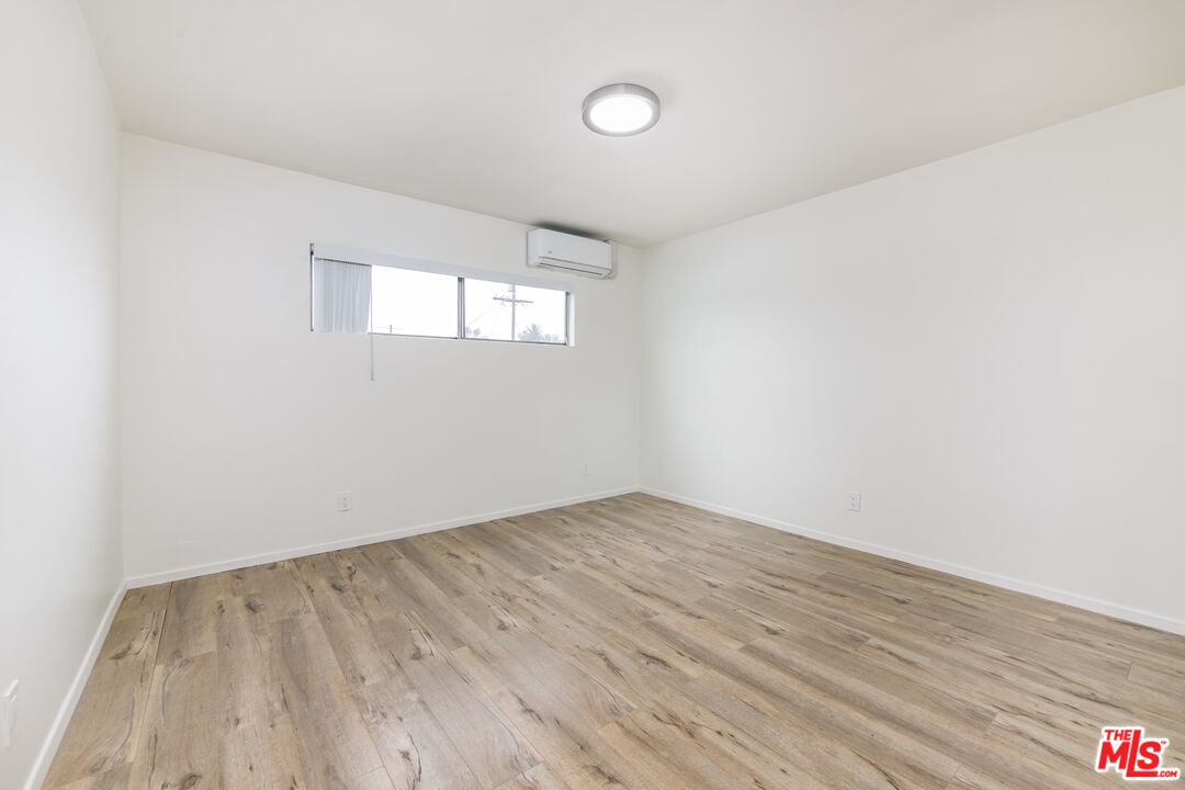 2333 Hauser Blvd