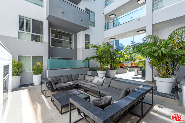 1730 Sawtelle Blvd Unit: 206