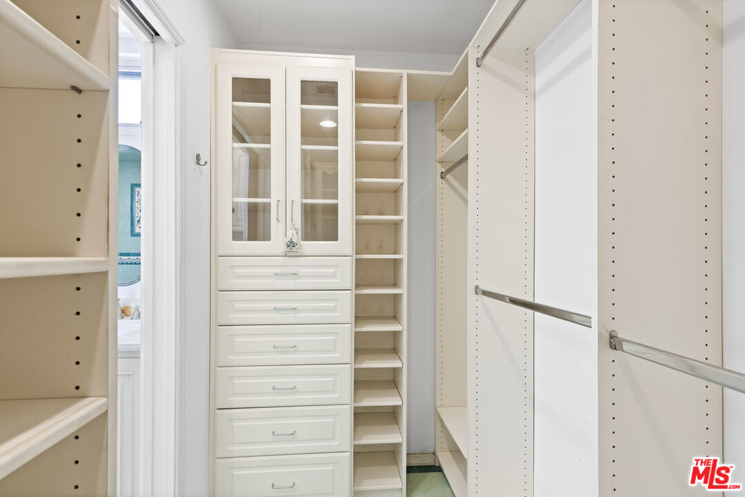 1335 S Sierra Bonita Ave