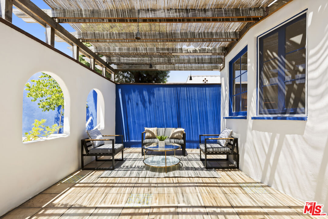 1335 S Sierra Bonita Ave