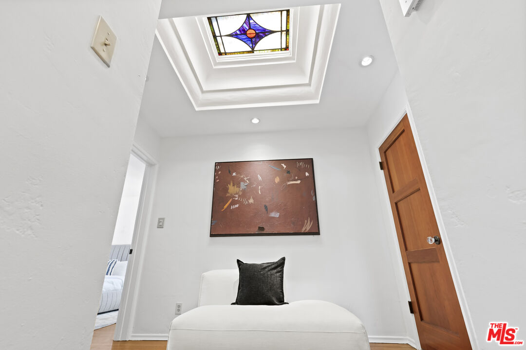 1335 S Sierra Bonita Ave