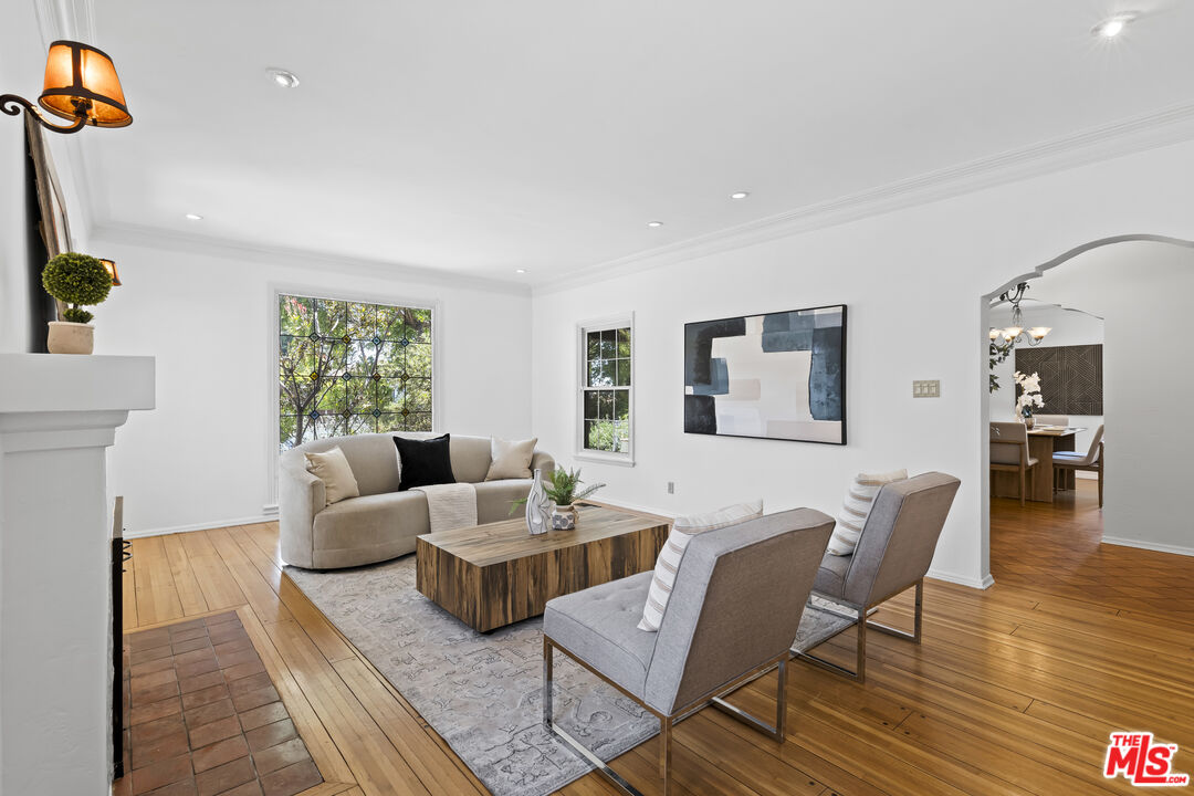 1335 S Sierra Bonita Ave