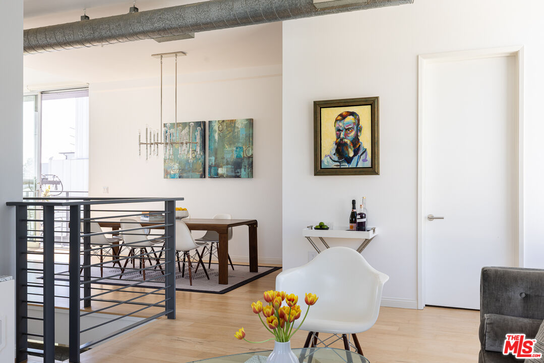 1137 Hacienda Pl Unit: 107