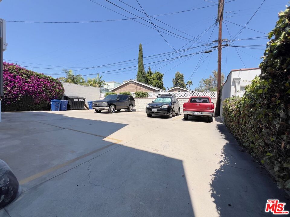 1532 Rosalia Rd Unit: 1/2