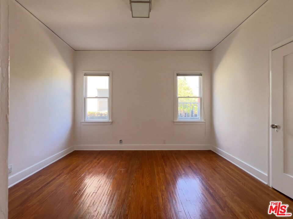 1532 Rosalia Rd Unit: 1/2