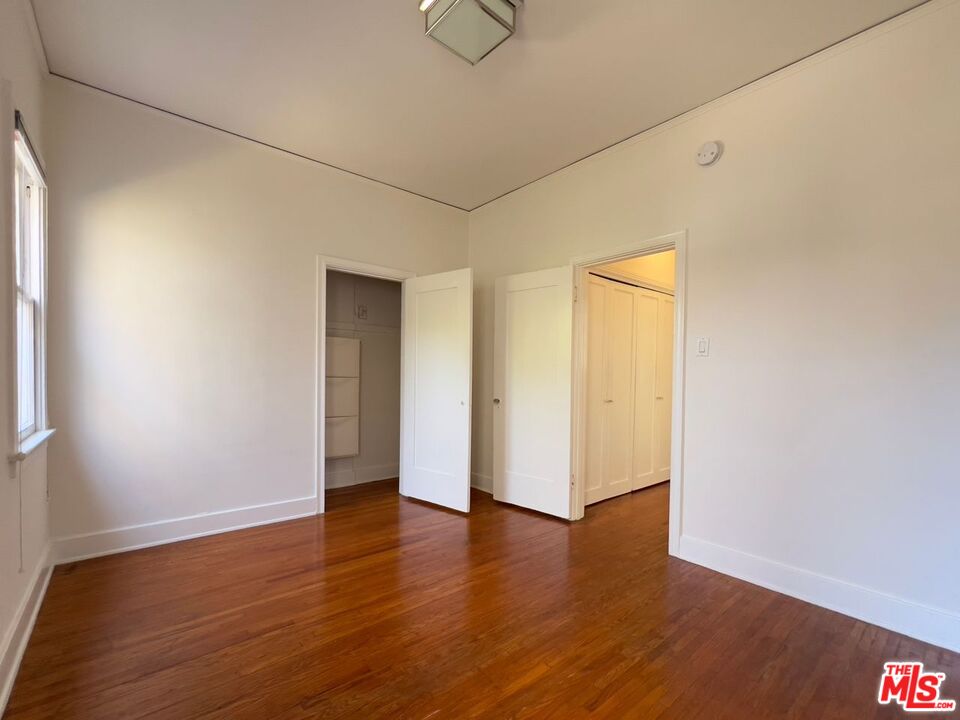 1532 Rosalia Rd Unit: 1/2