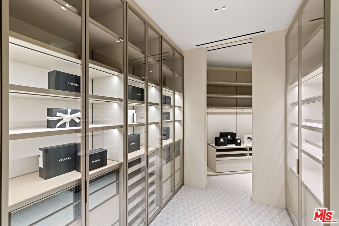455 N Palm Dr Unit: PH