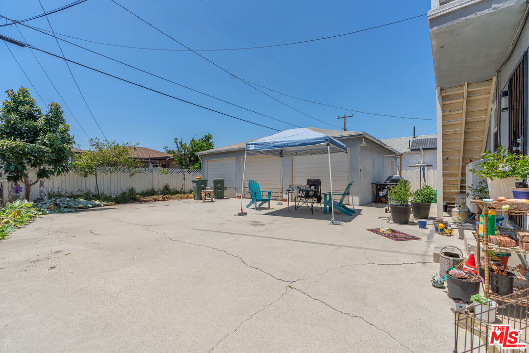 3853 Westwood Blvd
