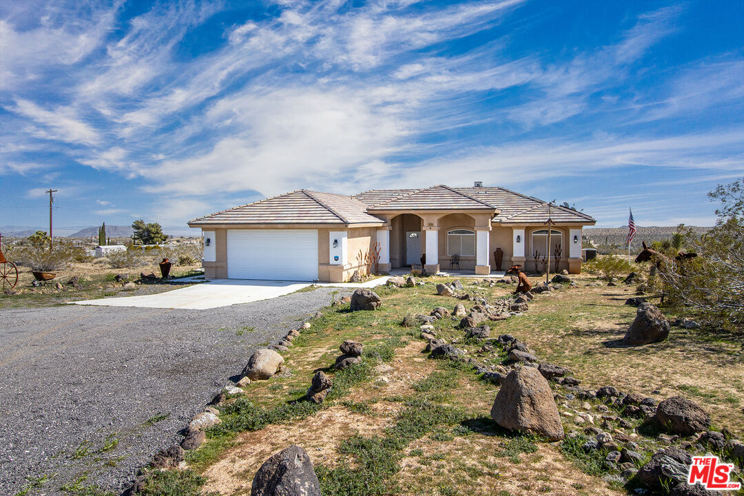 55526 Luna Vista Ln