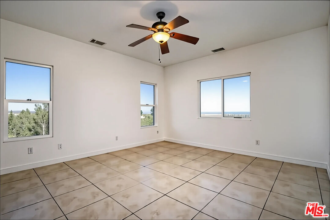 55526 Luna Vista Ln