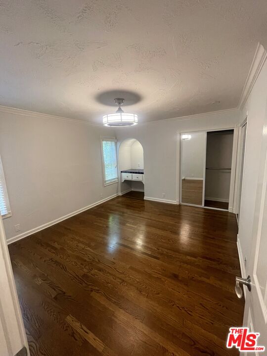 1118 S Cardiff Ave Unit: 2