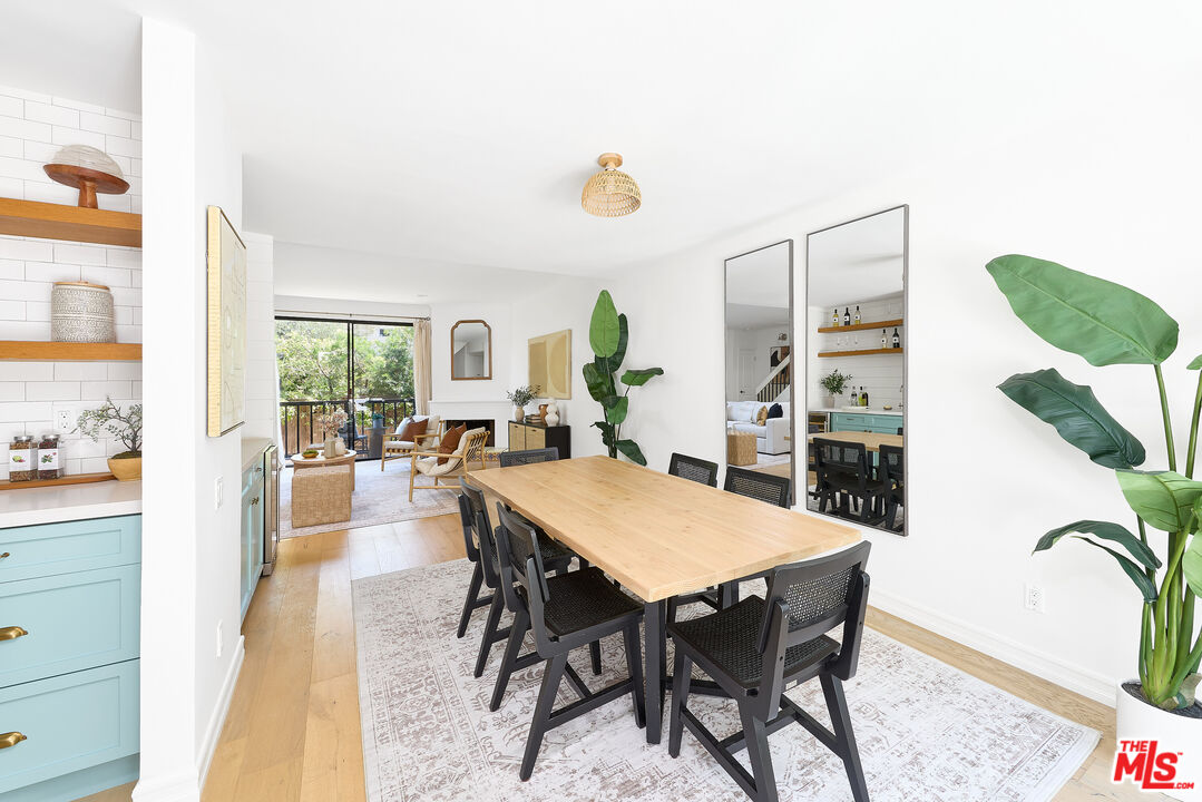713 9th St Unit: 3